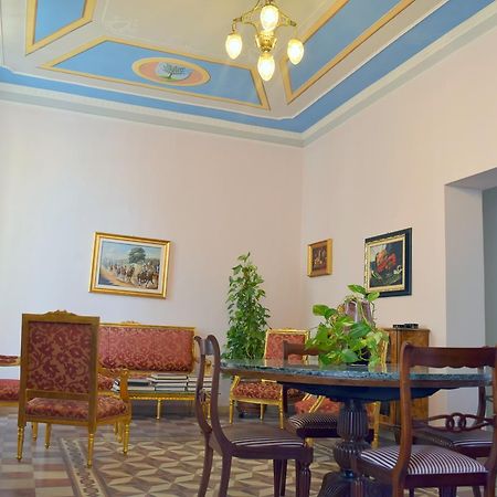 Eleonora Room & Breakfast Ористано Екстер'єр фото