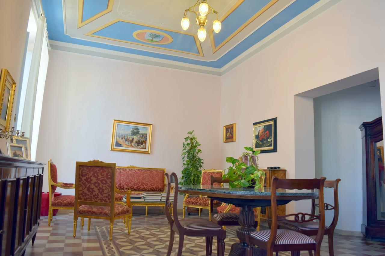 Eleonora Room & Breakfast Ористано Екстер'єр фото