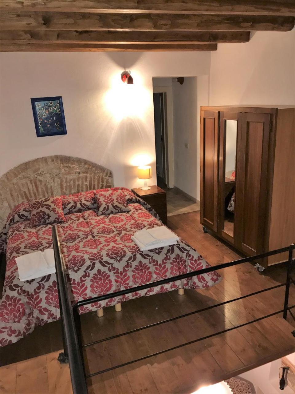 Eleonora Room & Breakfast Ористано Екстер'єр фото